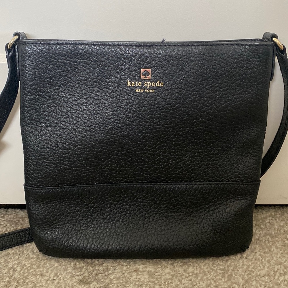 Black Kate Spade crossbody bag